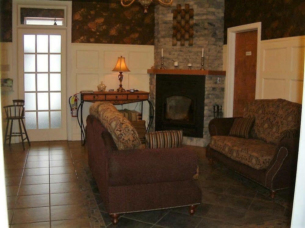 Auberge Le St-Georges Saguenay Ngoại thất bức ảnh