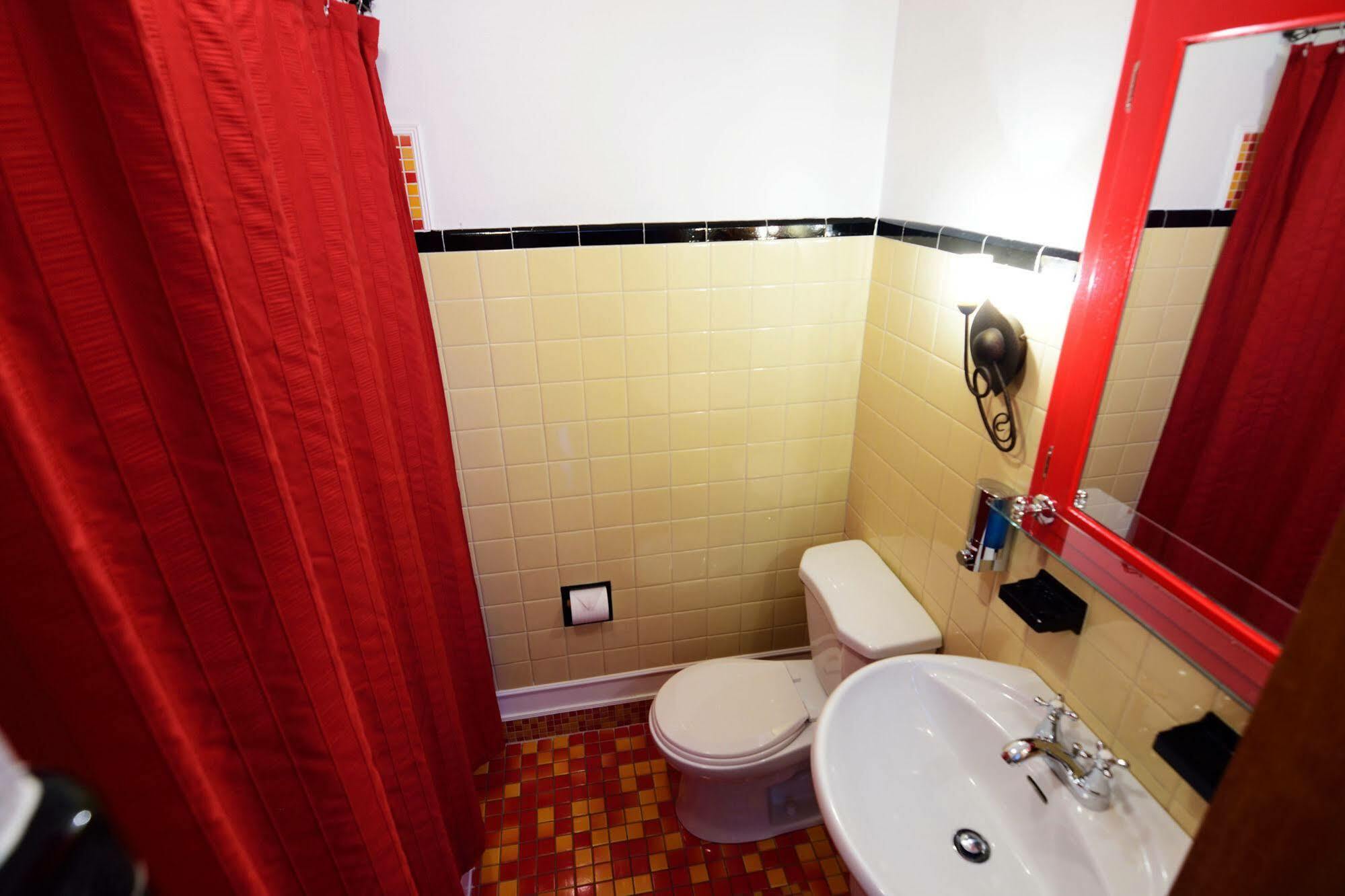Auberge Le St-Georges Saguenay Ngoại thất bức ảnh